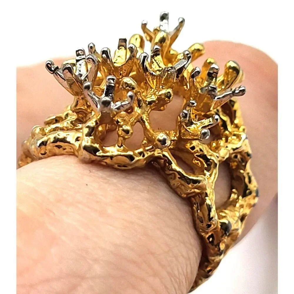 18K HGE Gold Modernist Brutalist Ring Coral Reef Texture Size 8